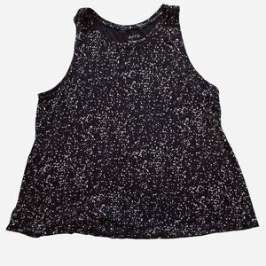 Apt-9 Women's Black and White tank top